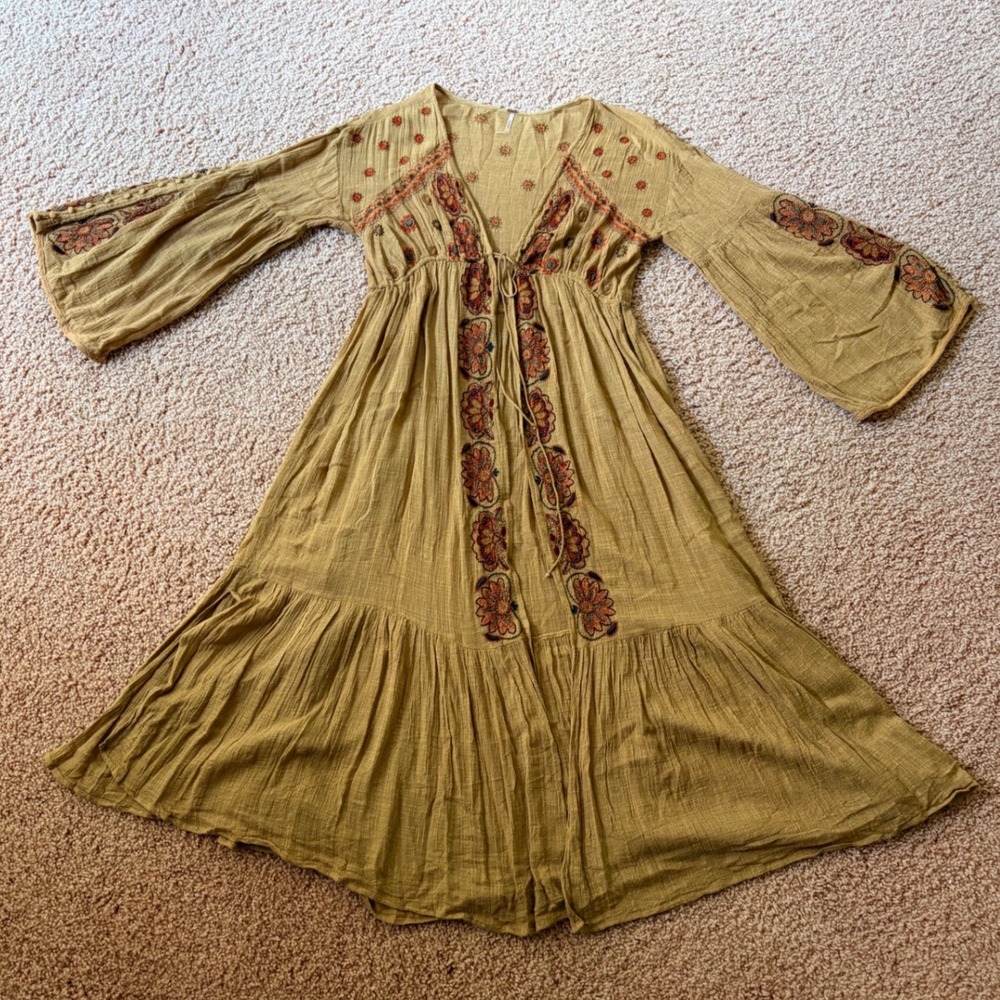 Good Vibes Free People Embroidered Kimono Brown XS/S Duster Bell Sleeve Boho